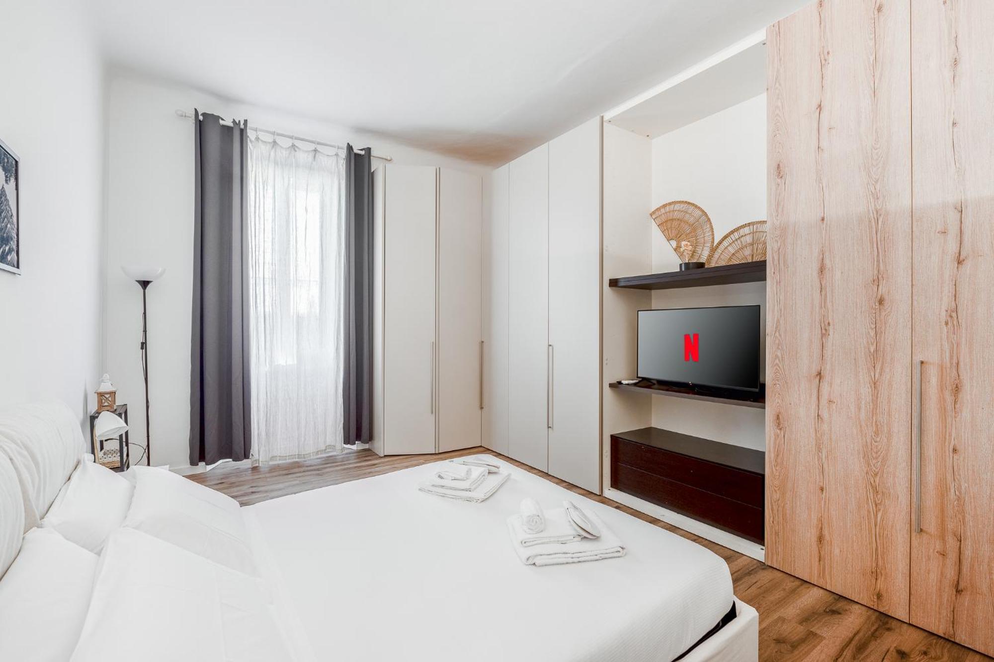 Charming Sempione - Milano Mico - Arco Della Pace Appartement Buitenkant foto
